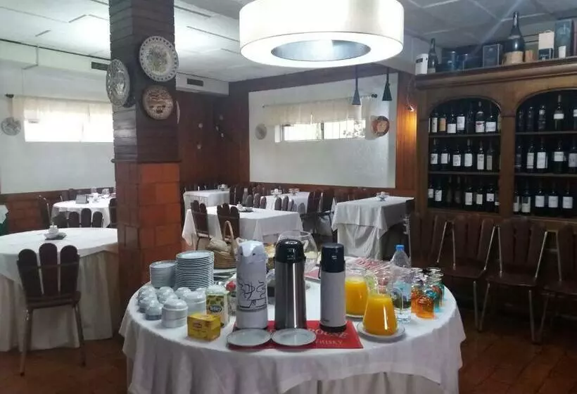 Majatalo Rs Sobreiro