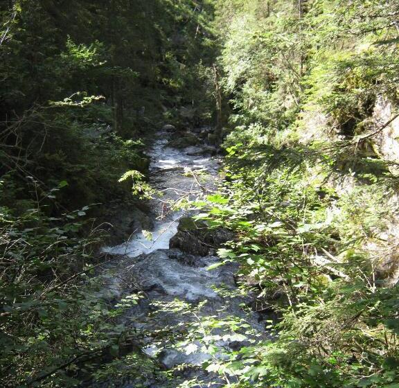 Sportpension Alpenrose