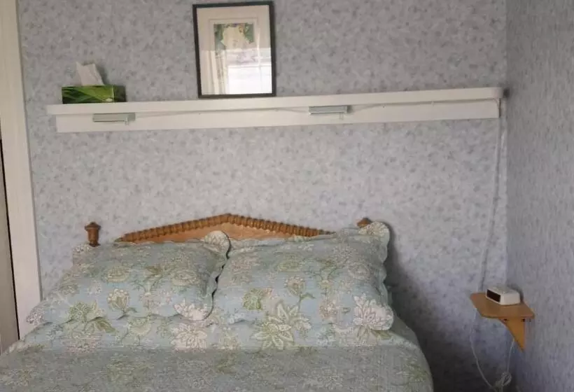 Retkeilymaja Compass Rose Heritage Inn