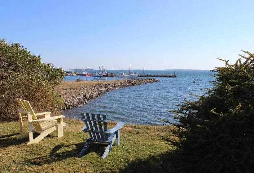 Retkeilymaja Compass Rose Heritage Inn
