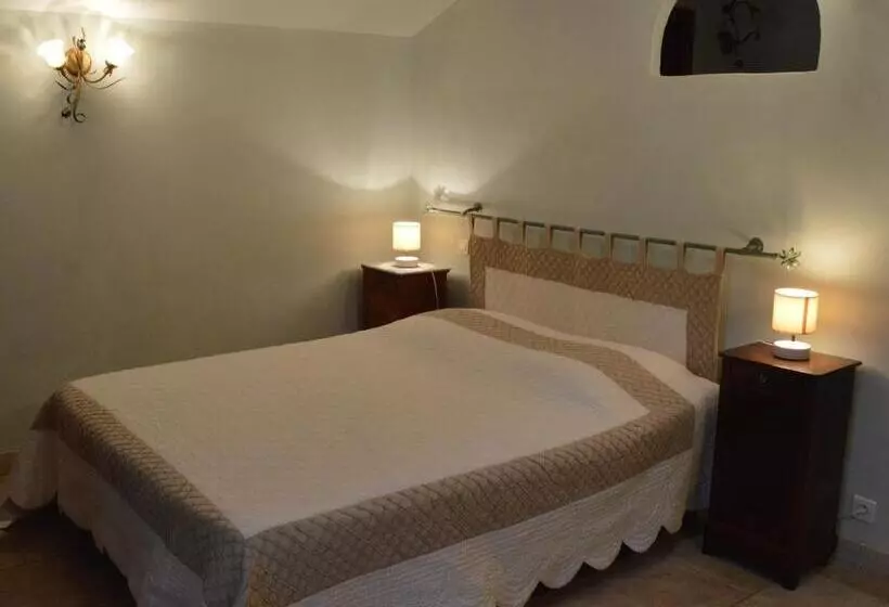 ベッドアンドブレックファースト Ferme De Palumiane   Chambres Climatisées