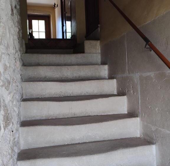 مبيت وإفطار Ferme De Palumiane Chambres Climatisées