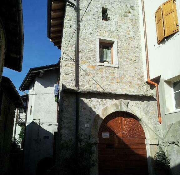 ベッドアンドブレックファースト La Cort Di Nonna Rosa