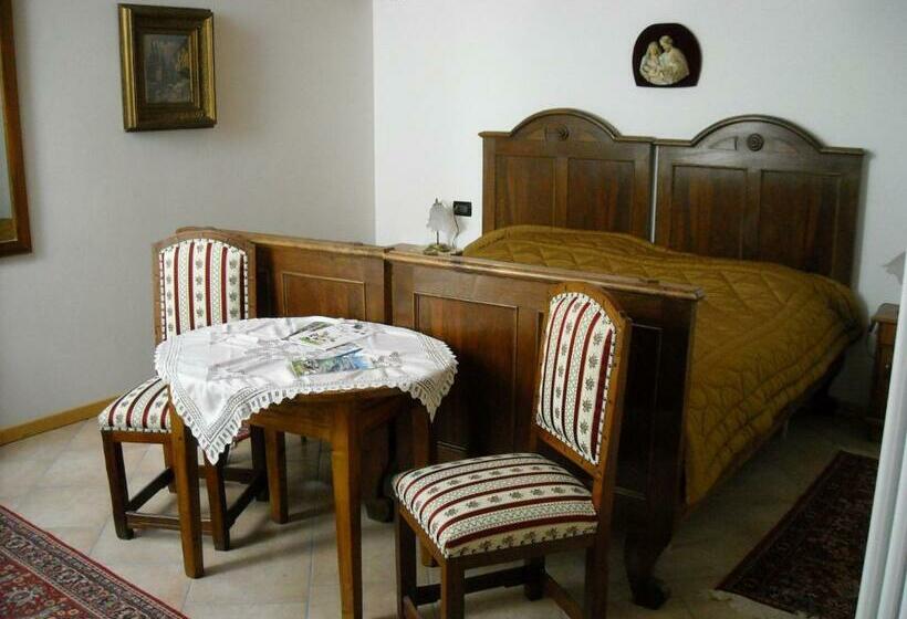 ベッドアンドブレックファースト La Cort Di Nonna Rosa