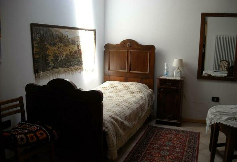 ベッドアンドブレックファースト La Cort Di Nonna Rosa