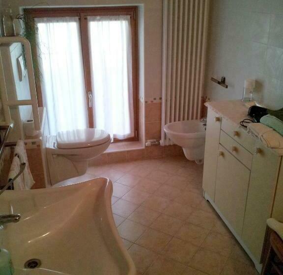 ベッドアンドブレックファースト La Cort Di Nonna Rosa