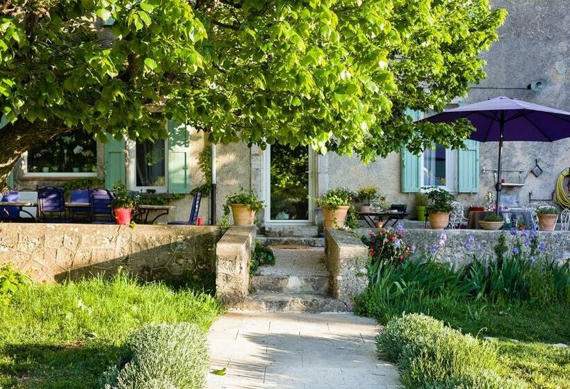 مبيت وإفطار La Grande Maison De Nans