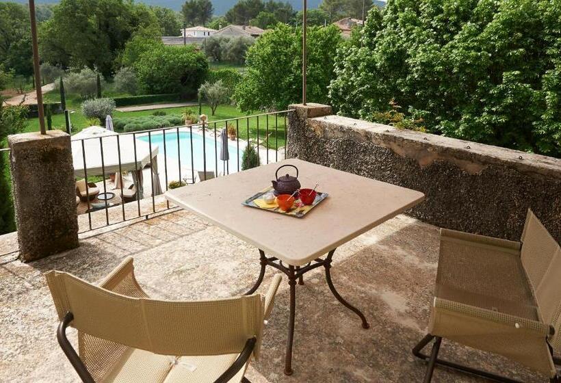 مبيت وإفطار La Grande Maison De Nans