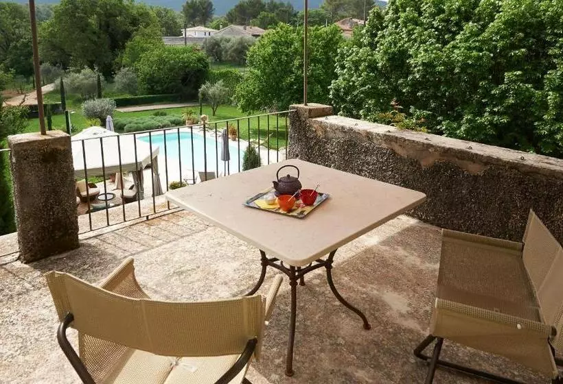 Aamiaismajoitus (B&B) La Grande Maison De Nans