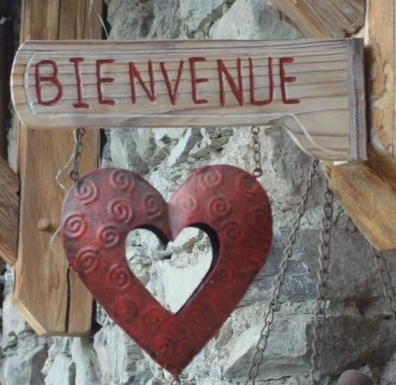 Bed and Breakfast Le Chalet De Thalie