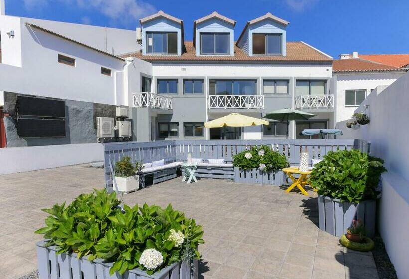 Faial Marina Apartments 1