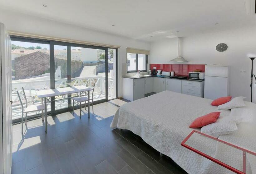 Faial Marina Apartments 1