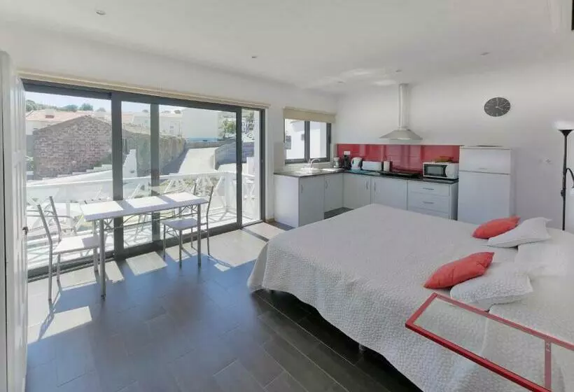 Faial Marina Apartments 1