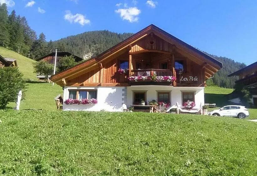 ホテル Agriturismo La Flu