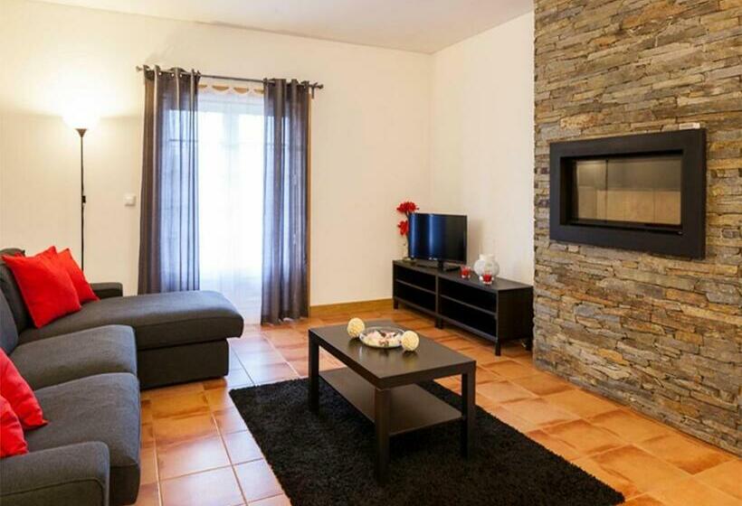 Отель Cerca Dos Passais