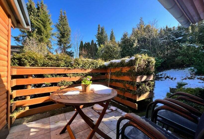 פנסיון Das Kleine Klee