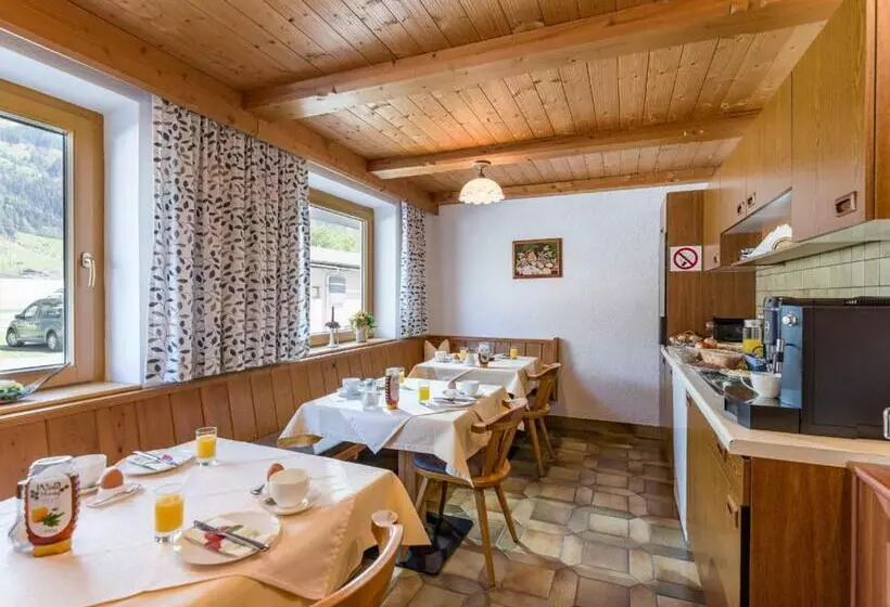 Majatalo Gästehaus Geisler