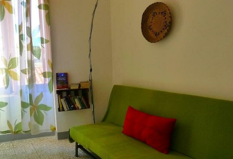 ペンション Guesthouse Bosa Di Giuseppe