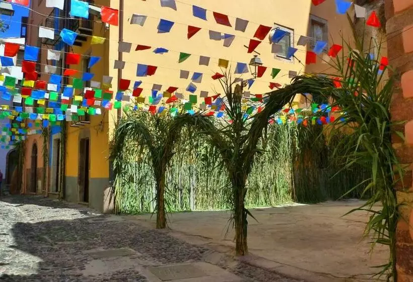 پانسیون Guesthouse Bosa Di Giuseppe