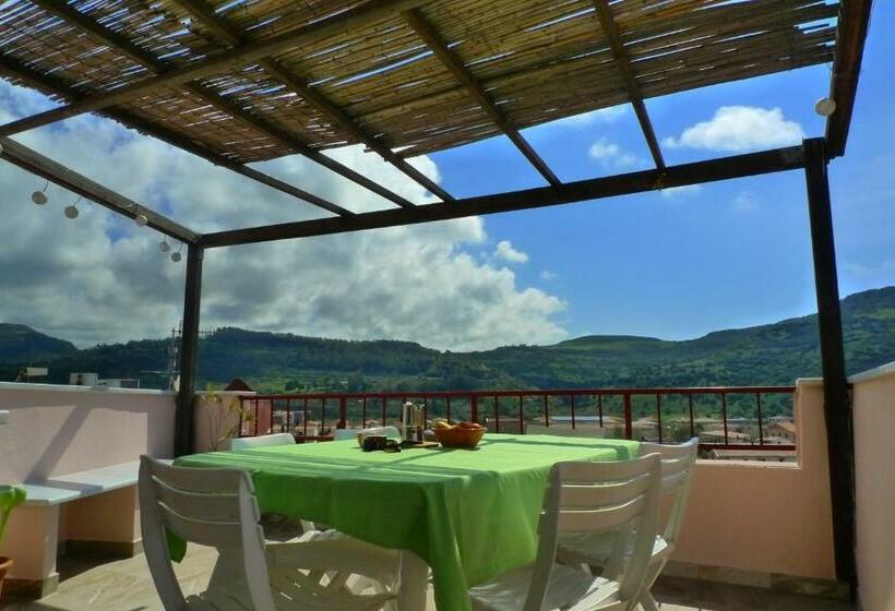 ペンション Guesthouse Bosa Di Giuseppe