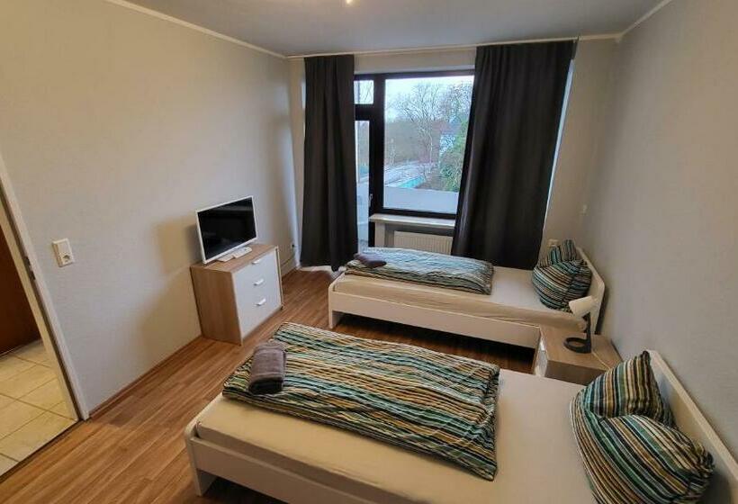 פנסיון Home At Friends City Zu Hause Bei Freunden