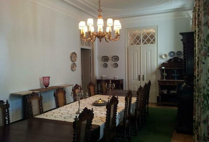 تختخواب و صبحانه Casa Da Tia Guida