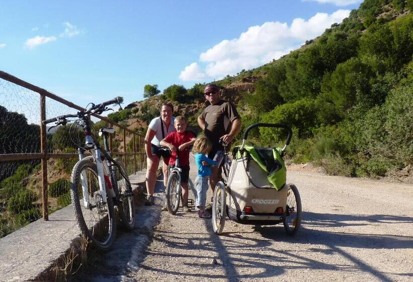 ベッドアンドブレックファースト Chambres D Hôtes Domaine De La Grangeotte