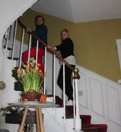 ベッドアンドブレックファースト Les Capucines