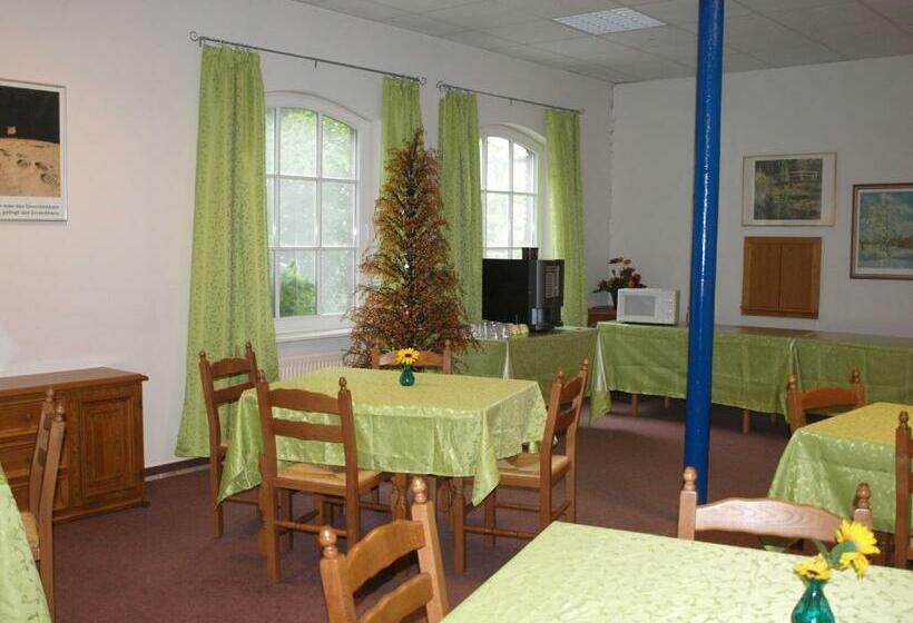 膳宿费 Gut Harlinghausen