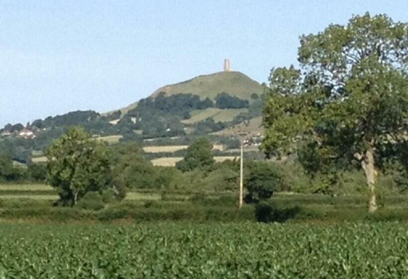 ベッドアンドブレックファースト Cherrybrook