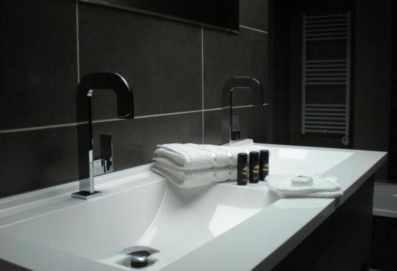 مبيت وإفطار Manoir Larcouillet