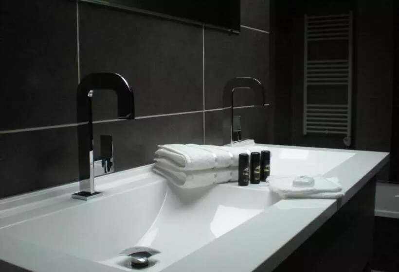 Aamiaismajoitus (B&B) Manoir Larcouillet