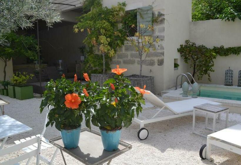 ベッドアンドブレックファースト Mas à L Improviste