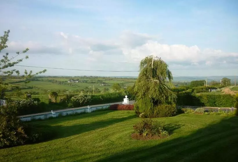 Castle View B&b