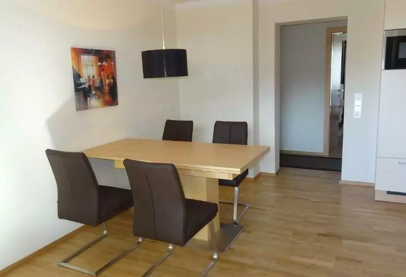 ペンション Appartements Gassner