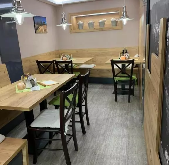 Majatalo Penzion Na Solné Stezce