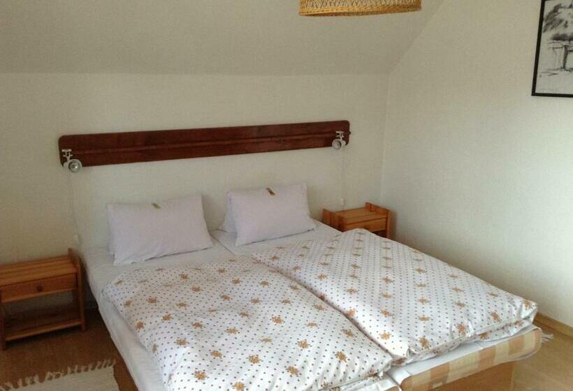 ペンション Vila Helena