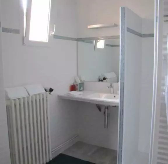 Aamiaismajoitus (B&B) Chambres D Hôtes Les Muriers