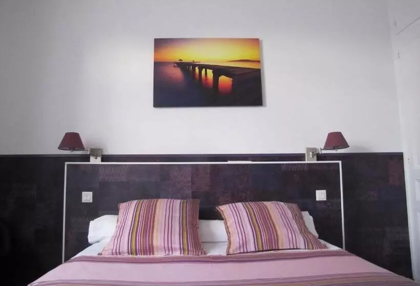 Aamiaismajoitus (B&B) Chambres D Hôtes Les Muriers