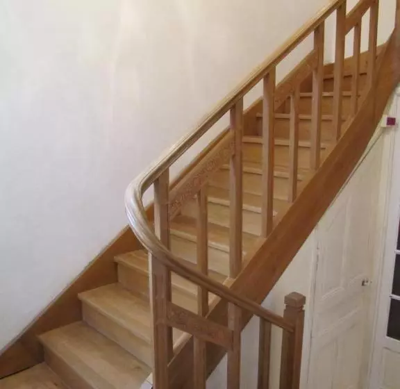 Aamiaismajoitus (B&B) Chambres D Hôtes Les Muriers