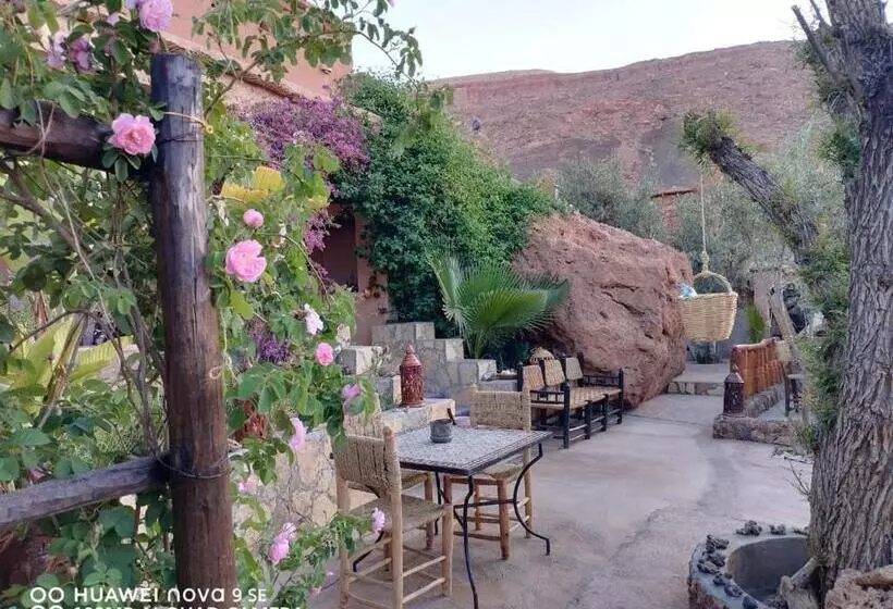 Aamiaismajoitus (B&B) Dar Isselday