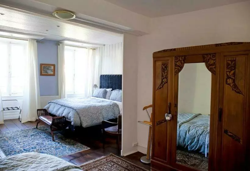 Aamiaismajoitus (B&B) Maison Bellachonne