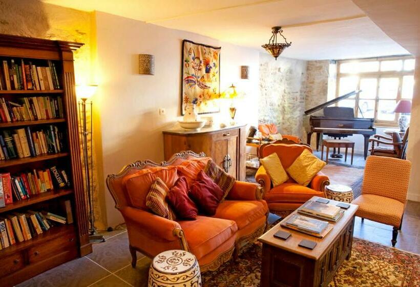 צימר Maison Bellachonne