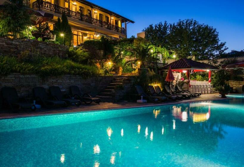 בית מלון כפרי Chiflika Family