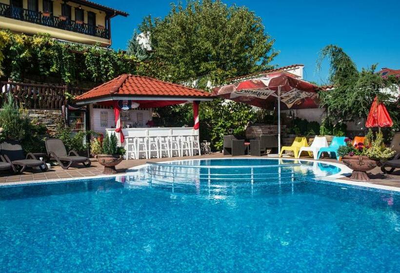 בית מלון כפרי Chiflika Family