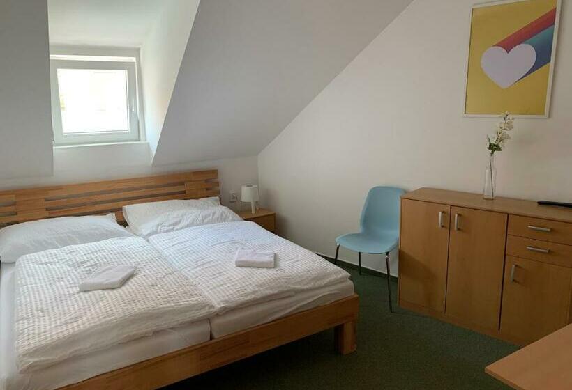 Mikulov Inn Hotel S Vinným Sklepem Venuše