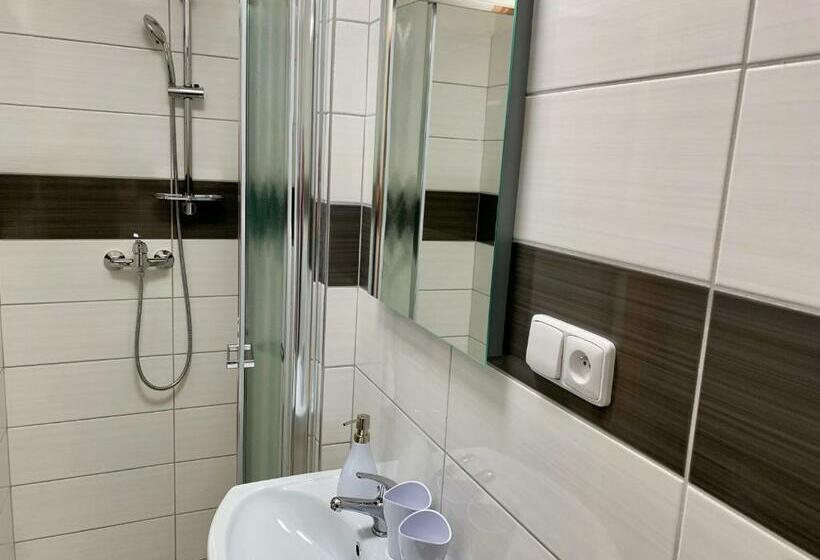 Mikulov Inn Hotel S Vinným Sklepem Venuše