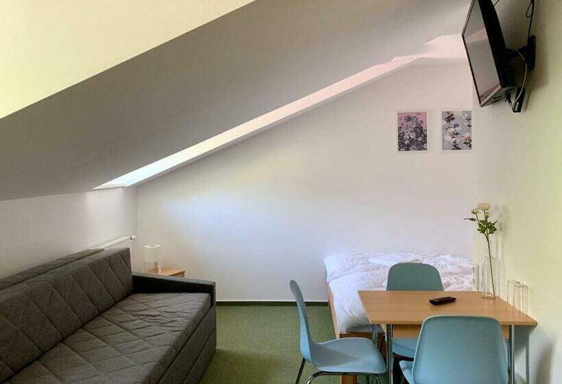 Mikulov Inn Hotel S Vinným Sklepem Venuše