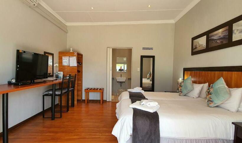 ペンション Dive Inn Guesthouse