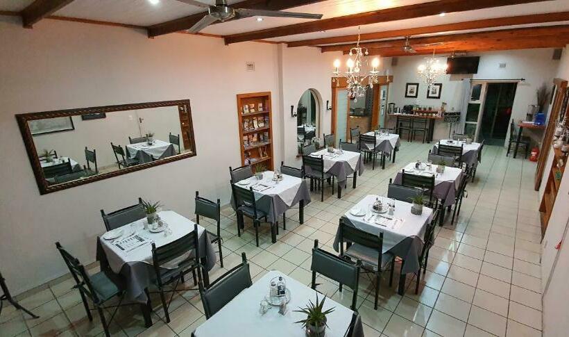 ペンション Dive Inn Guesthouse